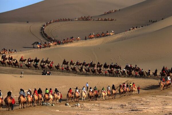 China’s ‘Super Golden Week’ Sparks Trend Toward In-Depth Tourism Experiences China's 'Super Golden Week' Sparks Trend Toward In-Depth Tourism Experiences