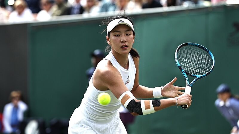 Chinas_Wang_Xinyu_Advances_to_Wimbledons_Last_16_for_First_Time - Khabar Asia China's Wang Xinyu Advances to Wimbledon's Last 16 for First Time