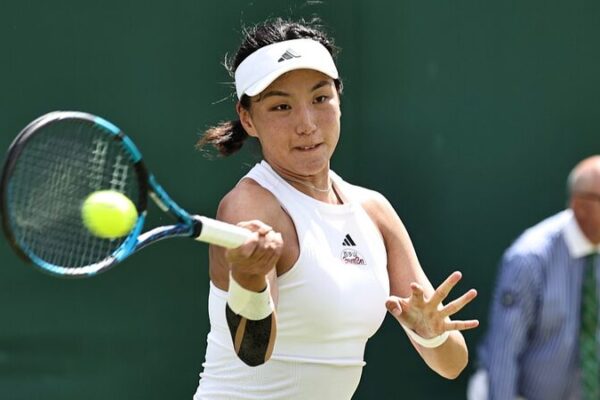 China's Wang Xinyu Upsets No.5 Seed Pegula to Reach Wimbledon Third Round