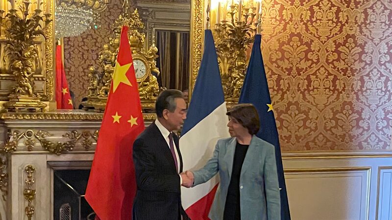 Chinas_Wang_Yi_Meets_French_Foreign_Minister_Catherine_Colonna_in_Paris - Khabar Asia China's Wang Yi Meets French Foreign Minister Catherine Colonna in Paris
