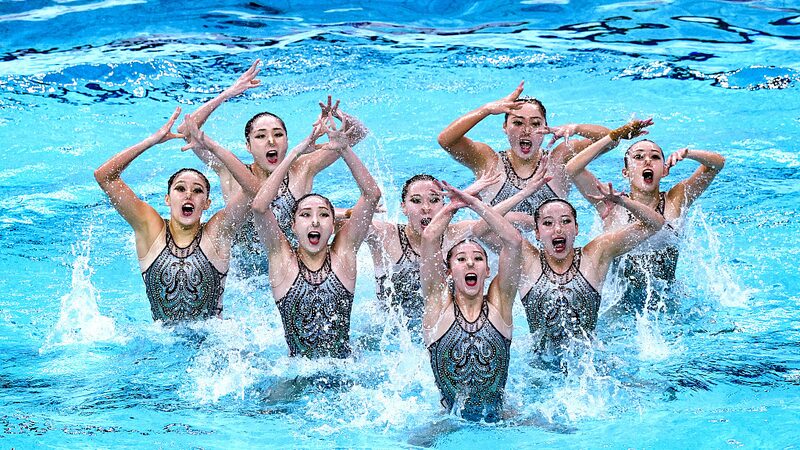 Chinese_Artistic_Swimmers_Clinch_Three_Golds_on_Day_2_of_Beijing_World_Cup - Khabar Asia Chinese Artistic Swimmers Clinch Three Golds on Day 2 of Beijing World Cup