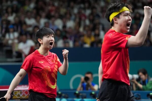 Chinese Athletes’ Triumphs and Trials at the 2024 Paris Summer Olympics Chinese_Athletes__Triumphs_and_Trials_at_the_2024_Paris_Summer_Olympics video poster