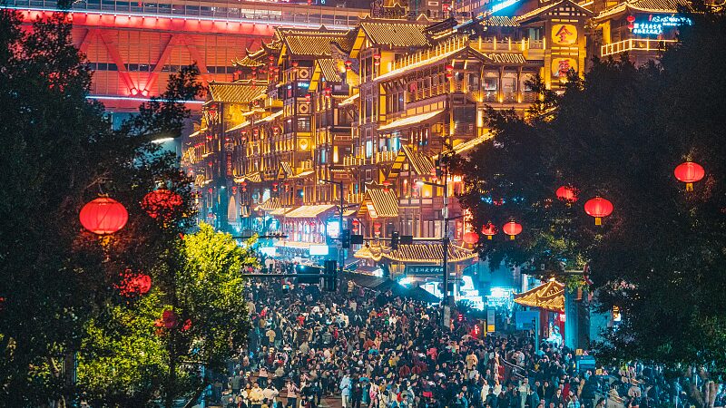 Chinese_Consumers_Ignite_Record_Spending_During_Spring_Festival - Khabar Asia Chinese Consumers Ignite Record Spending During Spring Festival