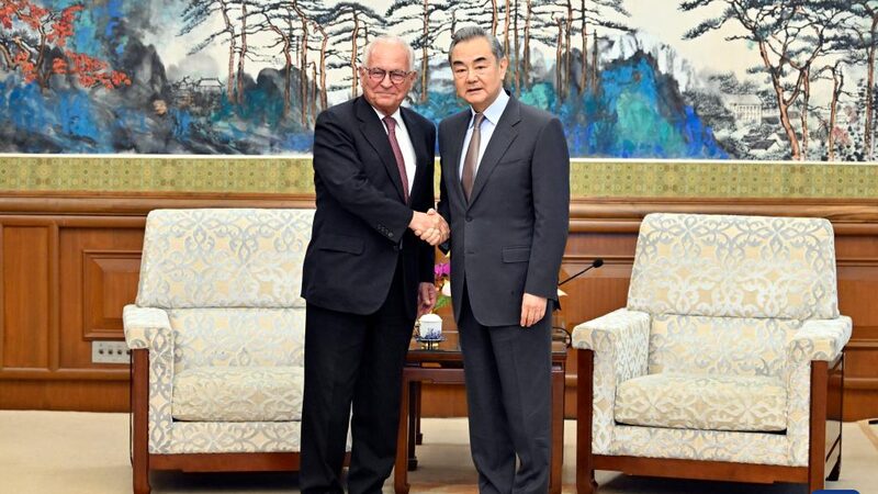 Chinese_FM_Wang_Yi_Meets_MSC_Chairman_to_Strengthen_China-Europe_Ties - Khabar Asia Chinese FM Wang Yi Meets MSC Chairman to Strengthen China-Europe Ties