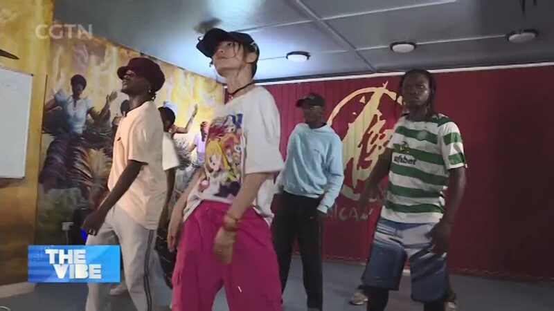Chinese_Hip_Hop_Dancer_Bridges_Cultures_in_Uganda_with_Unique_Moves_poster - Khabar Asia Chinese_Hip_Hop_Dancer_Bridges_Cultures_in_Uganda_with_Unique_Moves video poster
