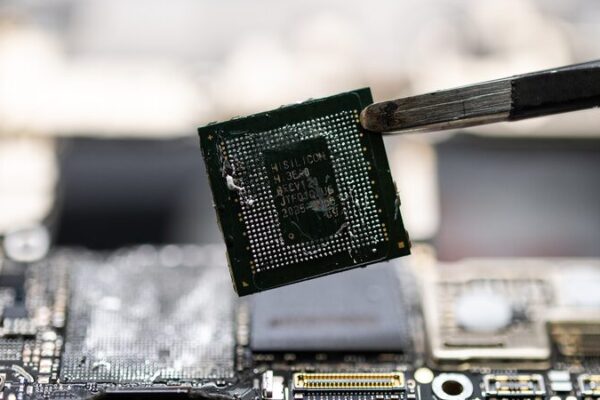 Chinese Industry Bodies Urge Caution in Purchasing US Semiconductors Chinese_Industry_Bodies_Urge_Caution_in_Purchasing_US_Semiconductors