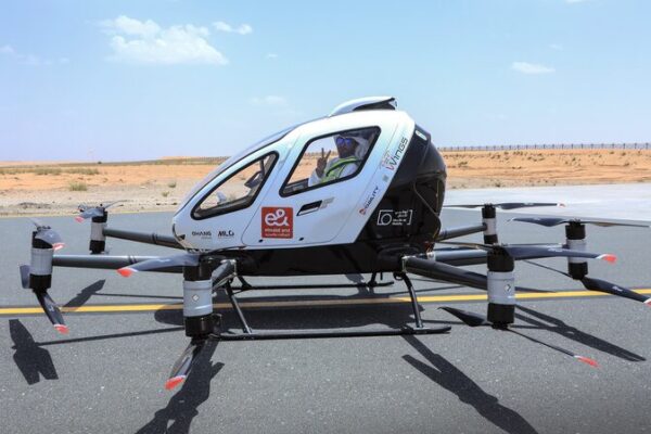 Chinese Innovation Boosts Low-Altitude Economy Growth in the Gulf Chinese_Innovation_Boosts_Low_Altitude_Economy_Growth_in_the_Gulf