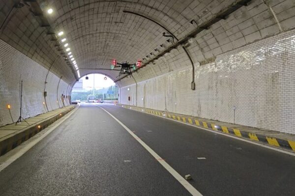Chinese Innovators Unveil Unmanned Tunnel Rescue Technology Chinese_Innovators_Unveil_Unmanned_Tunnel_Rescue_Technology