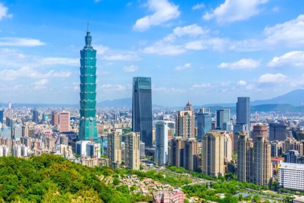 Chinese Mainland Suspends Tariff Reductions on 134 Items from Taiwan Region Chinese Mainland Suspends Tariff Reductions on 134 Items from Taiwan Region