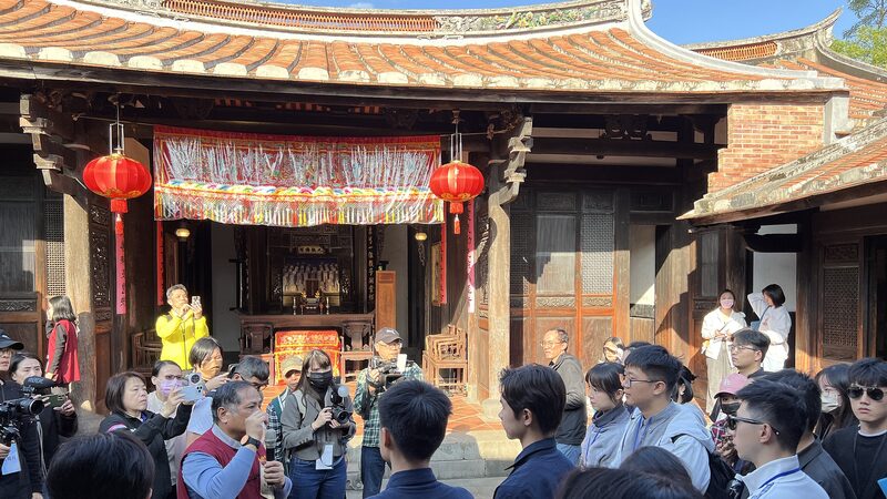 Chinese_Mainland_Universities_Delegation_Explores_Cultural_Heritage_in_Taiwan_Region - Khabar Asia Chinese_Mainland_Universities_Delegation_Explores_Cultural_Heritage_in_Taiwan_Region