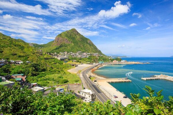 Chinese_Mainland_Urges_Taiwan_s_DPP_to_Lift_Cross_Straits_Travel_Restrictions