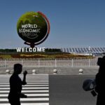 Chinese Premier Li Qiang Calls for Global Cooperation on New Growth Frontiers