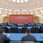 Chinese Premier Li Qiang Engages with Overseas Buyers at the 135th Canton Fair