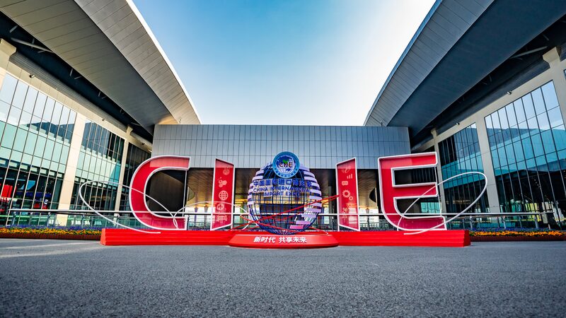 Chinese_Premier_Li_Qiang_Pledges_Further_Opening_Up_at_7th_CIIE - Khabar Asia Chinese_Premier_Li_Qiang_Pledges_Further_Opening_Up_at_7th_CIIE
