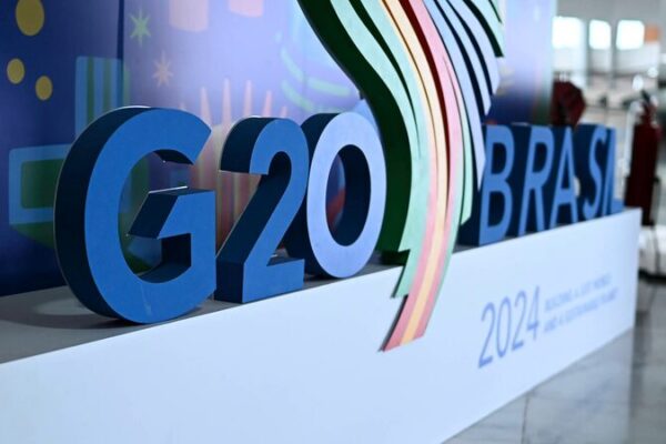 Chinese_President_Xi_Jinping_Arrives_in_Rio_de_Janeiro_for_19th_G20_Summit video poster