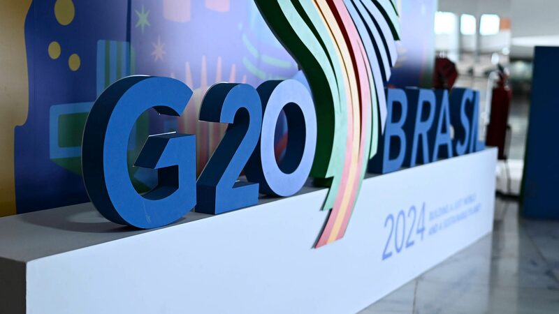 Chinese_President_Xi_Jinping_Arrives_in_Rio_de_Janeiro_for_19th_G20_Summit_poster - Khabar Asia Chinese_President_Xi_Jinping_Arrives_in_Rio_de_Janeiro_for_19th_G20_Summit video poster