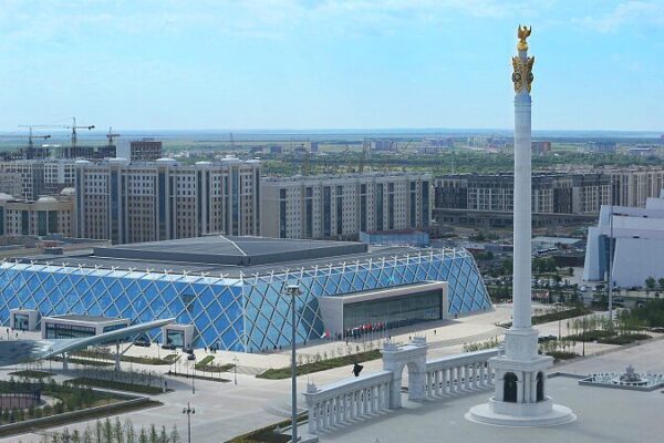 Chinese President Xi Jinping Begins State Visit to Kazakhstan for SCO Summit video poster