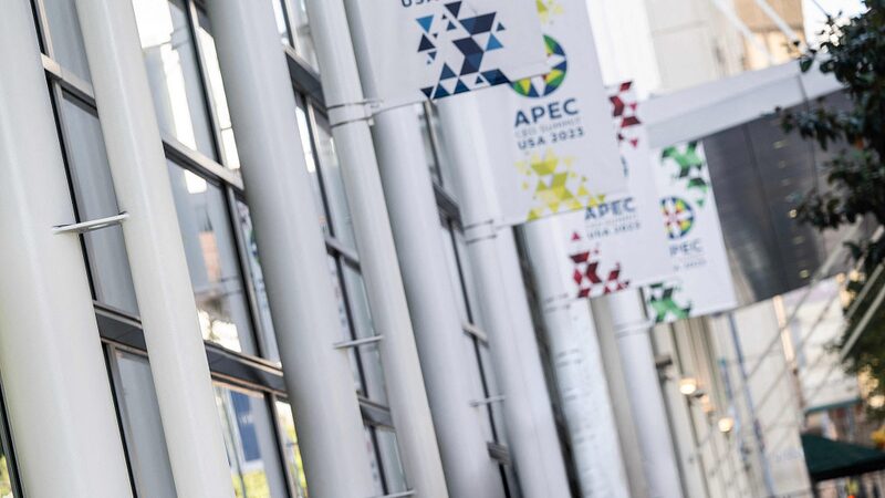 Chinese_President_Xi_Jinping_Honored_at_San_Francisco_Welcome_Dinner_poster - Khabar Asia Chinese President Xi Jinping Honored at San Francisco Welcome Dinner video poster