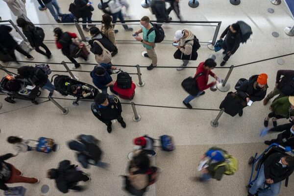Chinese STEM Students Report Harassment by U.S. Border Officials Chinese STEM Students Report Harassment by U.S. Border Officials