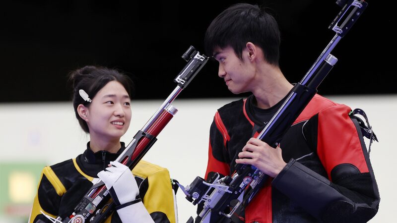 Chinese_Shooters_Claim_First_Gold_at_Paris_2024_in_10m_Air_Rifle_Mixed_Team_Event