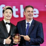 Chinese_Shuttlers_Dominate_BWF_Awards_2024_with_Multiple_Wins