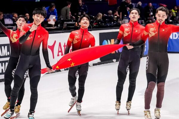Chinese Speed Skaters Dominate 2024 World Championships with Four Golds Chinese Speed Skaters Dominate 2024 World Championships with Four Golds