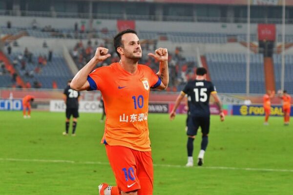 Chinese_Super_League_s_Taishan_and_Shenhua_Secure_Wins_in_AFC_Champions_League_Elite_Openers