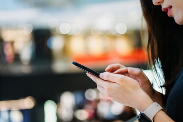 Chinese Tech Giants Collaborate to Expand Payment and Delivery Options Chinese_Tech_Giants_Collaborate_to_Expand_Payment_and_Delivery_Options