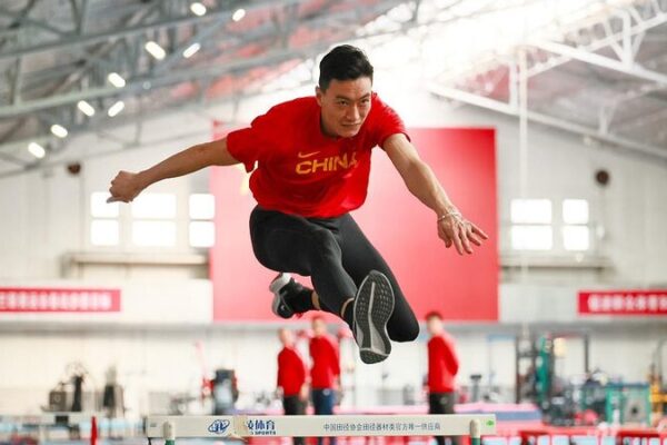 Chinese Triple Jumper Zhu Yaming Aims High After Overcoming Injuries Chinese Triple Jumper Zhu Yaming Aims High After Overcoming Injuries video poster