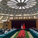 Chinese Vice Premier and U.S. Treasury Secretary Hold Economic Talks in Guangzhou