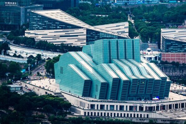 Chongqing_Grand_Theater_A_Glass_Spaceship_on_the_Yangtze_River - Khabar Asia Chongqing Grand Theater: A Glass Spaceship on the Yangtze River