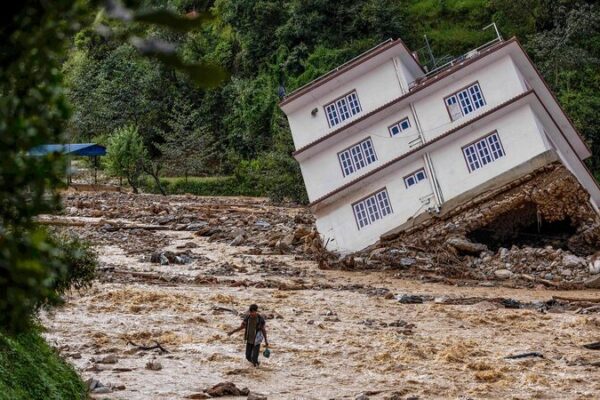 Climate Change Intensifies Deadly Nepal Floods, Scientists Say Climate_Change_Intensifies_Deadly_Nepal_Floods__Scientists_Say