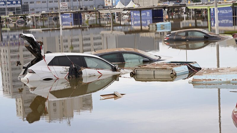 Climate_Change_Intensifies_Spain_s_Floods__Experts_Say - Khabar Asia Climate_Change_Intensifies_Spain_s_Floods__Experts_Say
