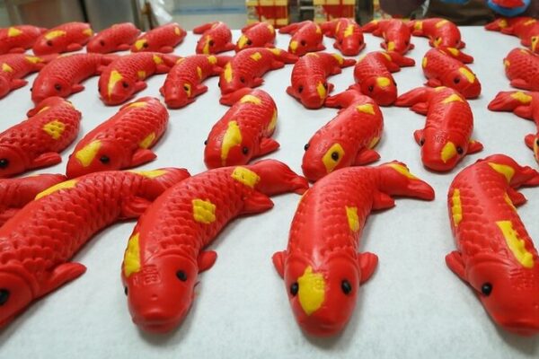 Colorful Lucky Fish Flower Buns Brighten Qingdao's Spring Festival