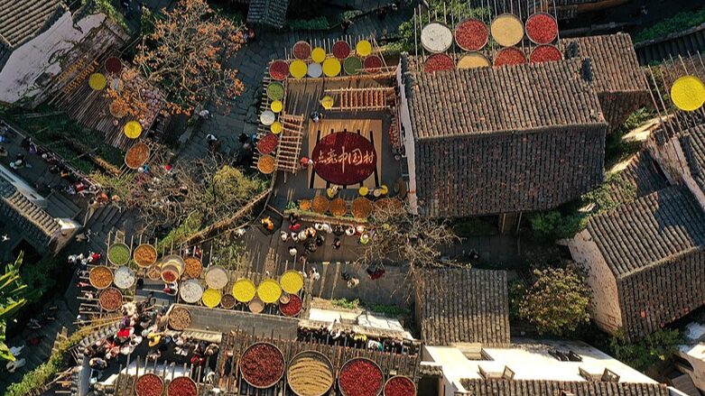 Colorful__Shai_Qiu__Tradition_Paints_Autumn_in_Jiangxi_Province - Khabar Asia Colorful__Shai_Qiu__Tradition_Paints_Autumn_in_Jiangxi_Province