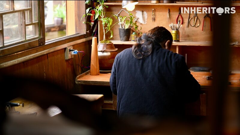 Crafting_Tradition__A_Miao_Silversmith_s_Journey_in_Guizhou - Khabar Asia Crafting_Tradition__A_Miao_Silversmith_s_Journey_in_Guizhou