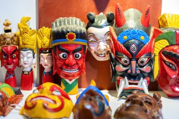 Craftsmen Keep Nuo Mask Tradition Alive in Guizhou Craftsmen Keep Nuo Mask Tradition Alive in Guizhou