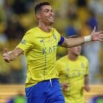 Cristiano Ronaldo Becomes World's Highest-Paid Athlete Despite Title Drought