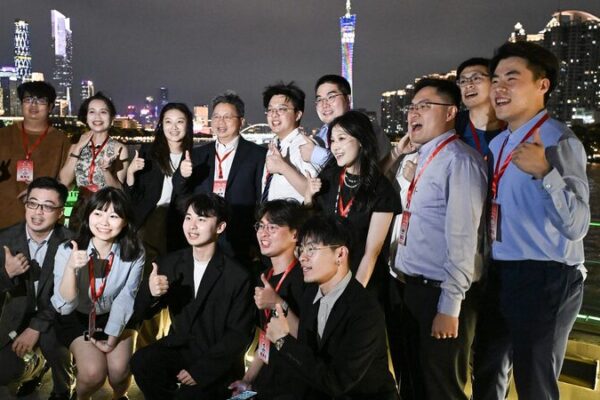 Cross-Strait Exchange in Guangzhou Calls for Closer Ties and Reunification