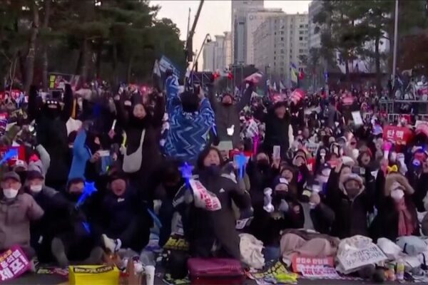 Crowds_Celebrate_as_South_Korea_s_Parliament_Impeaches_President_Yoon_Suk_yeol