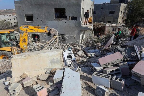 Day 26: Israel Intensifies Gaza Operations as ICRC Aid Arrives Day 26: Israel Intensifies Gaza Operations as ICRC Aid Arrives video poster