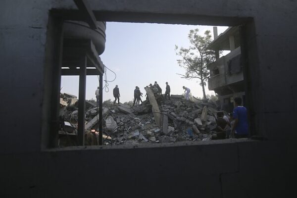 Day Nine: Gaza Residents Flee Amid Fears of Israeli Ground Offensive Day Nine: Gaza Residents Flee Amid Fears of Israeli Ground Offensive video poster