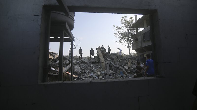 Day Nine: Gaza Residents Flee Amid Fears of Israeli Ground Offensive video poster