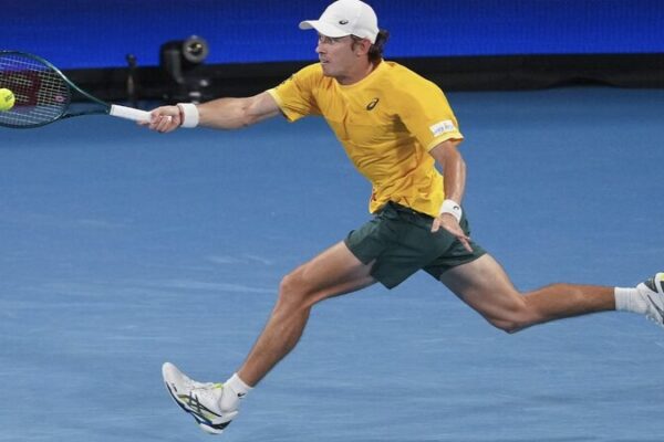 De Minaur Shines but Australia Falls to Argentina in United Cup De_Minaur_Shines_but_Australia_Falls_to_Argentina_in_United_Cup