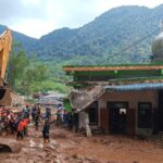 Deadly_Landslides_and_Flash_Floods_Devastate_Sumatra_Island_Villages