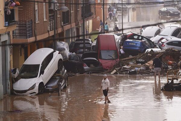 Devastating Floods in Spain’s Valencia Region Claim at Least 62 Lives Devastating_Floods_in_Spain_s_Valencia_Region_Claim_at_Least_62_Lives