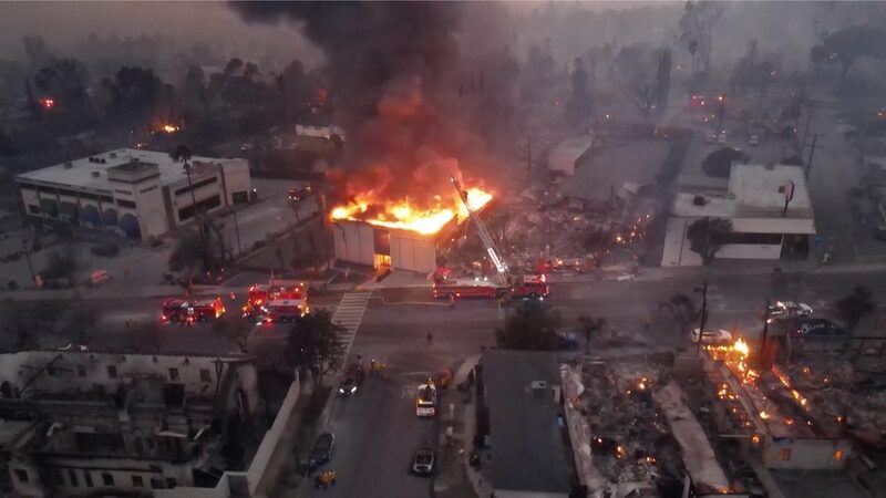 Devastating_Wildfires_in_Los_Angeles__Drone_Footage_Reveals_Altadena_s_Ruins_poster - Khabar Asia Devastating_Wildfires_in_Los_Angeles__Drone_Footage_Reveals_Altadena_s_Ruins video poster