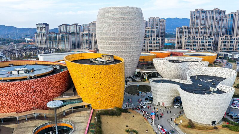Discover China Ceramics Valley: Liling's Gigantic Tribute to Ceramic Art