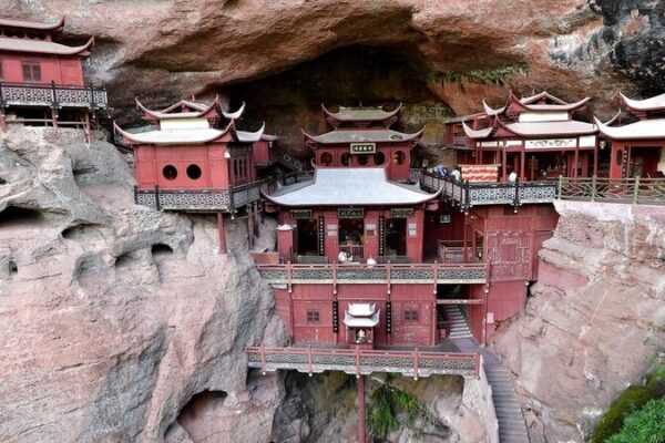 Discover Ganlu Temple: A Song Dynasty Marvel Hidden in Fujian’s Danxia Cave Discover Ganlu Temple: A Song Dynasty Marvel Hidden in Fujian's Danxia Cave