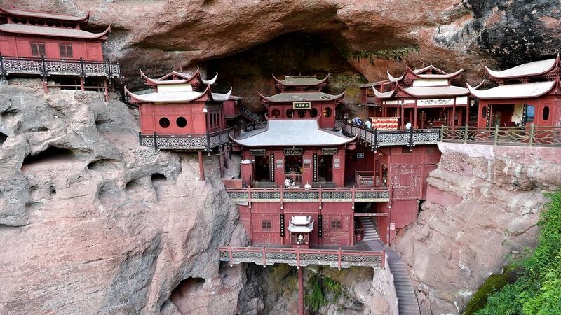 Discover_Ganlu_Temple_A_Song_Dynasty_Marvel_Hidden_in_Fujians_Danxia_Cave - Khabar Asia Discover Ganlu Temple: A Song Dynasty Marvel Hidden in Fujian's Danxia Cave